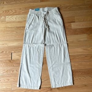 Linen wide leg good for beach or after a yoga class